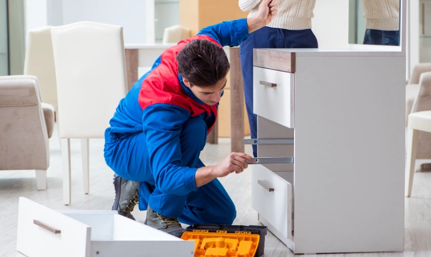 Möbelmontage & Demontage in Stuttgart